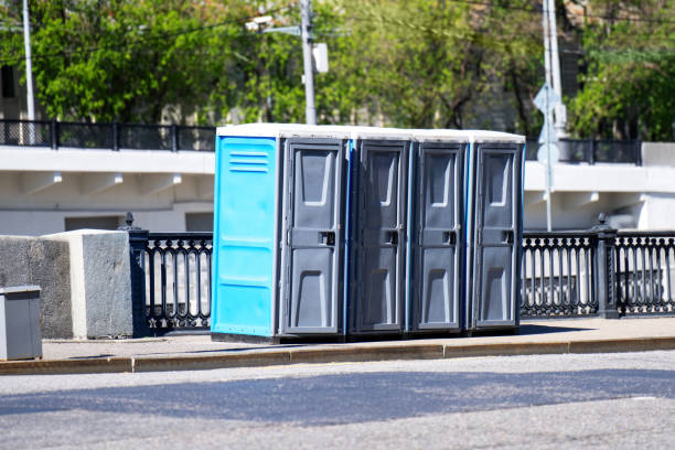 Best Luxury portable toilet rental  in Lewisburg, OH